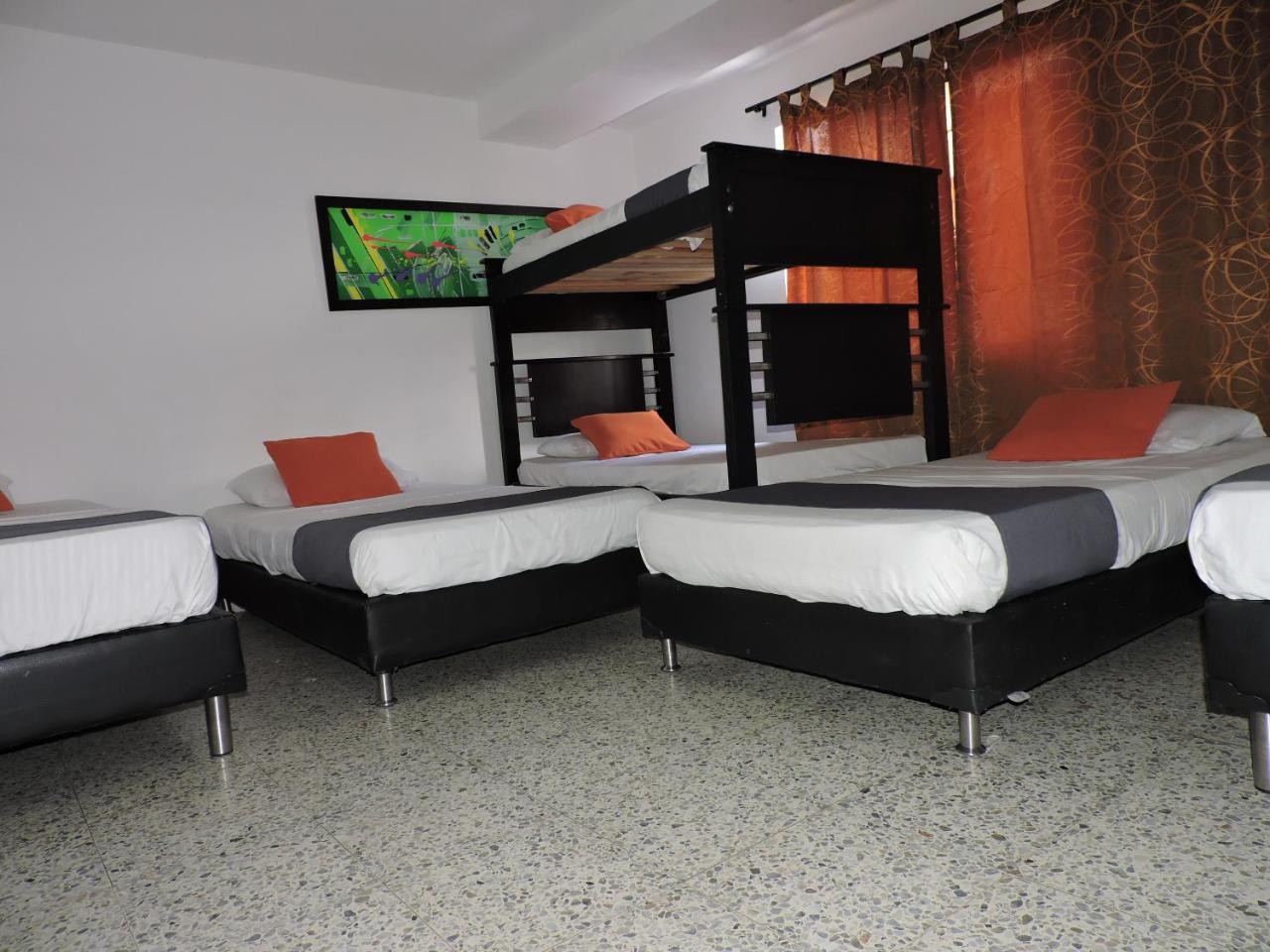 Hotel Jc 43 Medellin Ngoại thất bức ảnh