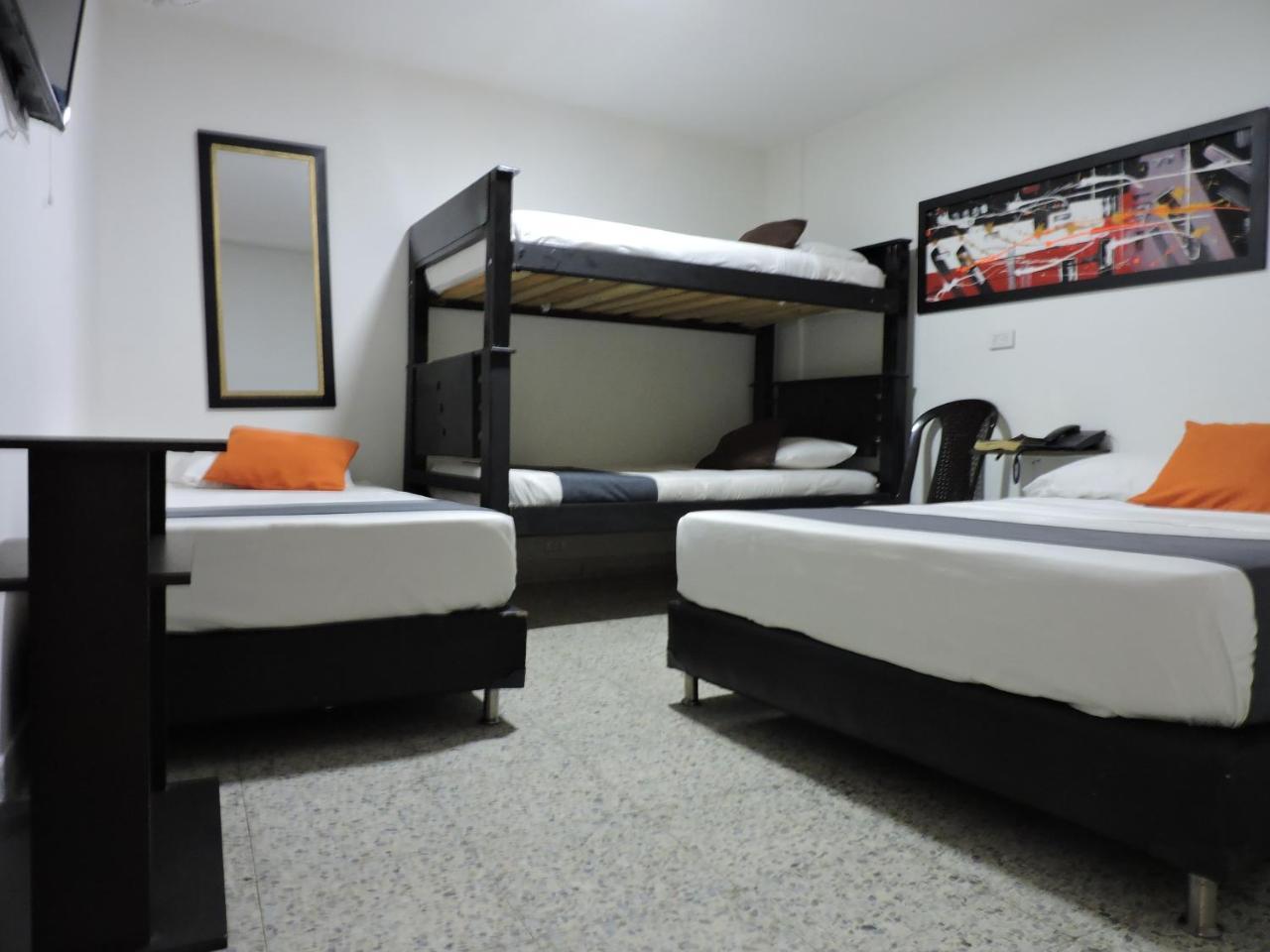 Hotel Jc 43 Medellin Ngoại thất bức ảnh