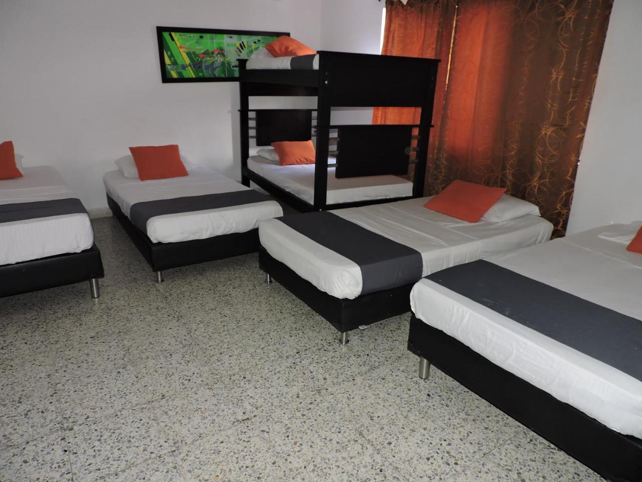 Hotel Jc 43 Medellin Ngoại thất bức ảnh