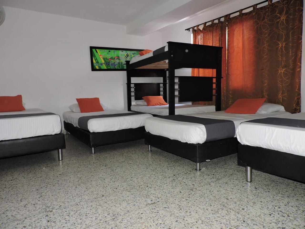 Hotel Jc 43 Medellin Ngoại thất bức ảnh