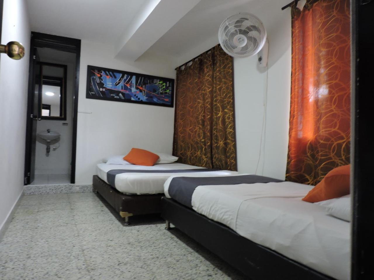 Hotel Jc 43 Medellin Ngoại thất bức ảnh
