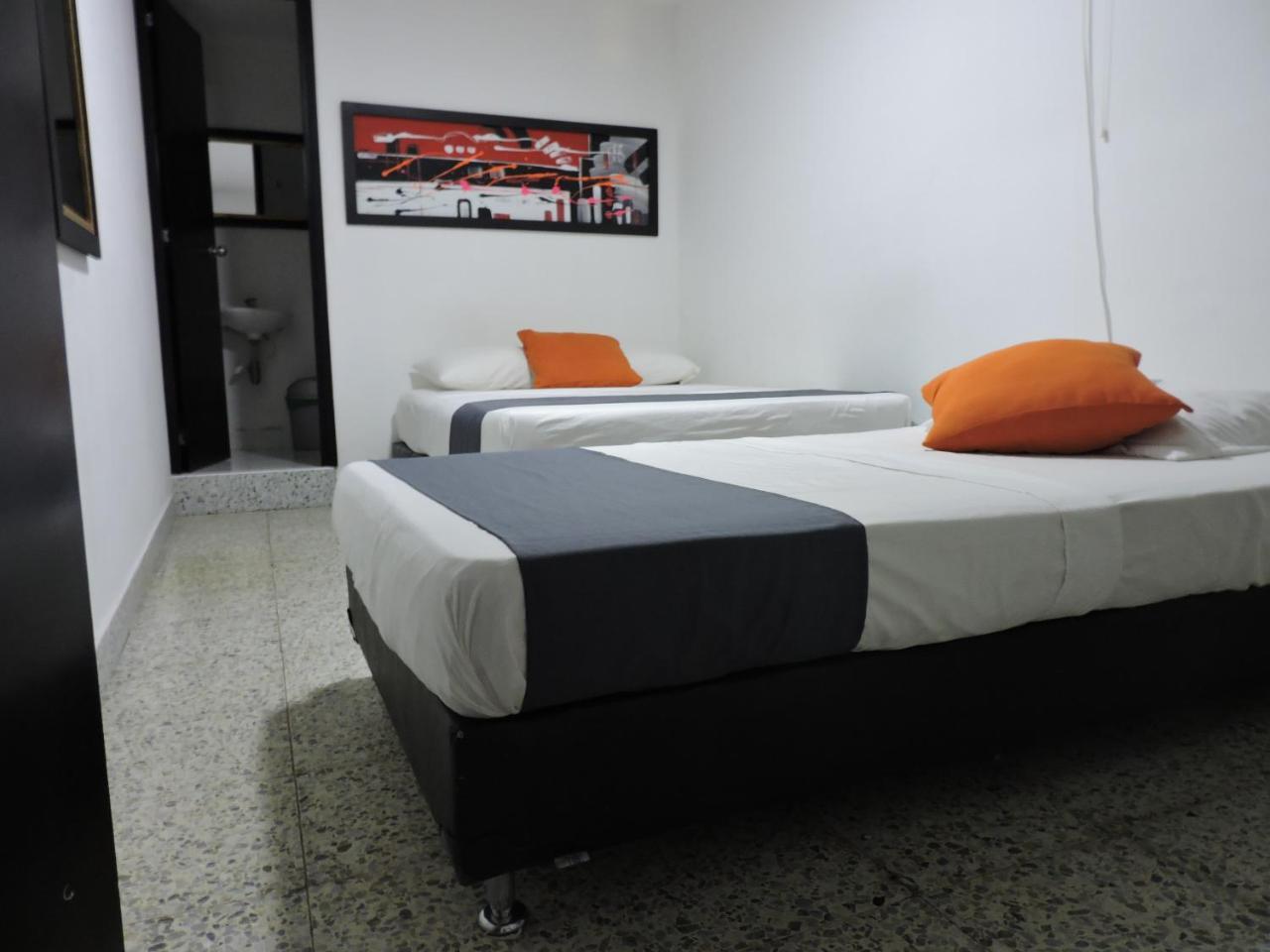 Hotel Jc 43 Medellin Ngoại thất bức ảnh