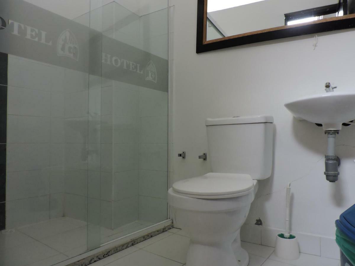 Hotel Jc 43 Medellin Ngoại thất bức ảnh