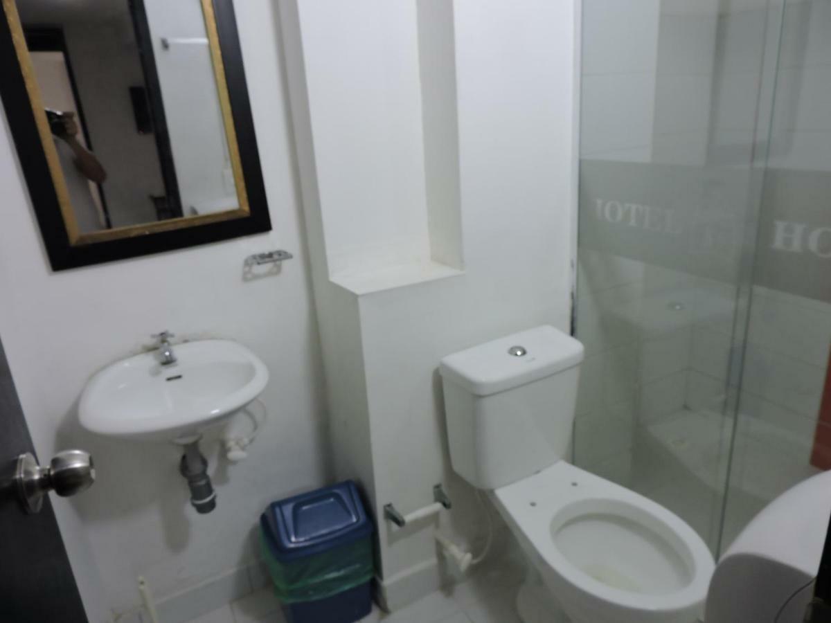 Hotel Jc 43 Medellin Ngoại thất bức ảnh